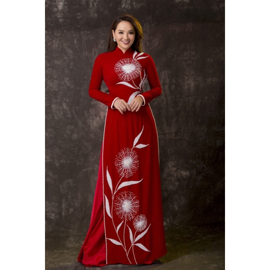 Áo dài đính đá họa tiết