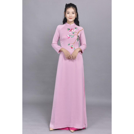 Áo dài thêu đơn giản