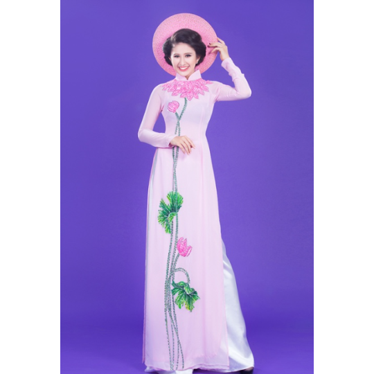 Áo dài vẽ hoa sen